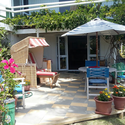 http://www.aimeocottage.co.nz/