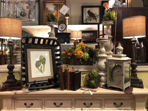 Furniture Store «Three French Hens Antiques», reviews and photos, 16935 Manchester Rd, Grover, MO 63040, USA