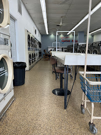 Splish Splash Laundromat---Crest Hill - Photo 3 - Car repair in Crest Hill, IL, Joliet
