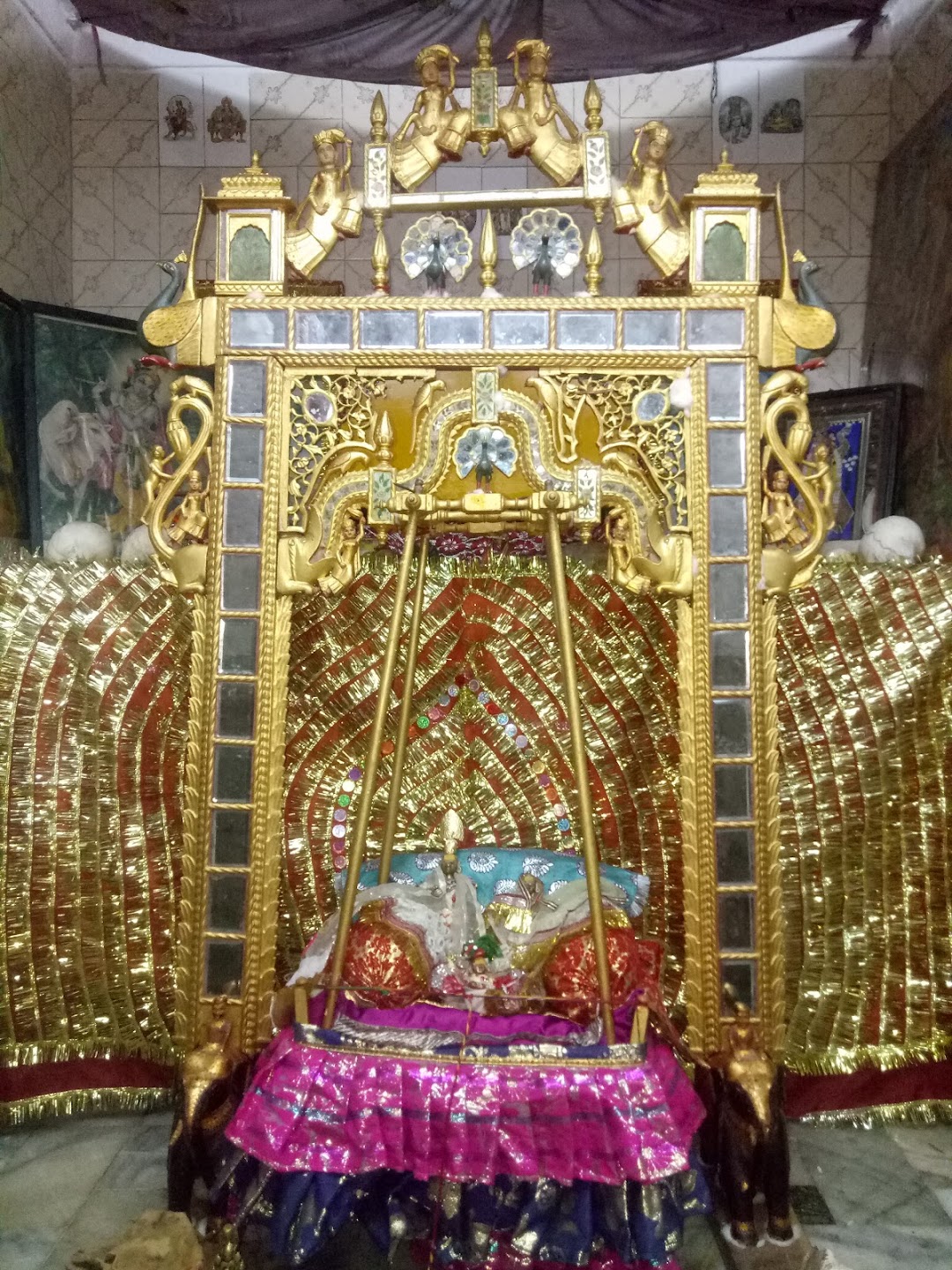 Chainpura Gair Chowk, Thakur Ji Ka Mandir, चैनपुरा गैर चौक, ठाकुर जी का मंदिर