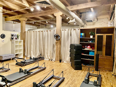 LRO Fitness -Pilates & Posture Alignment - 661 W Lake St Suite 3N, Chicago, IL 60661
