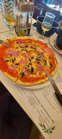 Pizza du Restaurant français La Marina à Plougonvelin - n°6