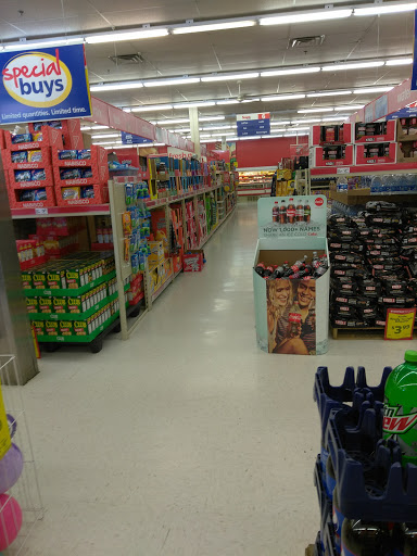 Grocery Store «Save-A-Lot», reviews and photos, 27155 Greenfield Rd, Southfield, MI 48076, USA