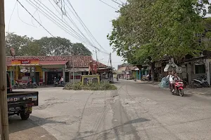 Tugu Tani Tambelang image