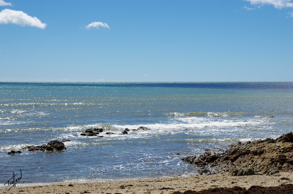 Photo de Tioxide Beach avec rivage droit, long