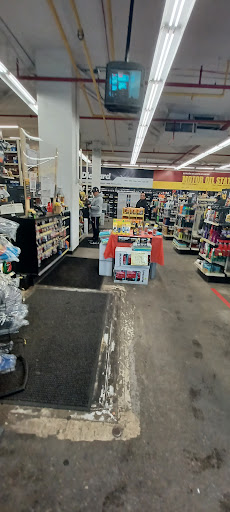 Auto Parts Store «AutoZone», reviews and photos, 9501 Northern Blvd, Flushing, NY 11372, USA