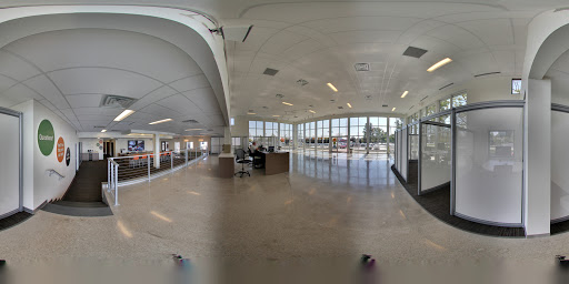 Used Car Dealer «TruWorth Auto - Carmel, IN», reviews and photos, 3006 E 96th St, Indianapolis, IN 46240, USA