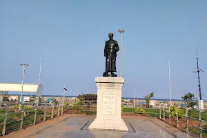 Veeramamunivar Statue image