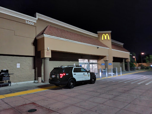 Discount Store «Walmart», reviews and photos, 1600 Mountain Ave, Duarte, CA 91010, USA