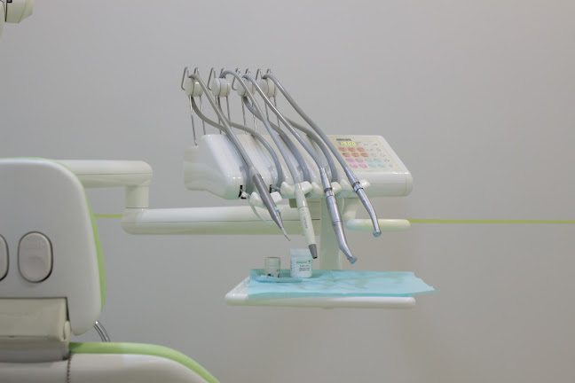 Clínica de Medicina Dentária da Lagoa - Senhora da Hora - Dentista