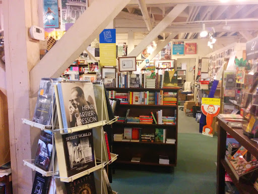 Book Store «Garden District Book Shop», reviews and photos, 2727 Prytania St, New Orleans, LA 70130, USA
