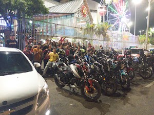 Supermercado Exito - photo 1