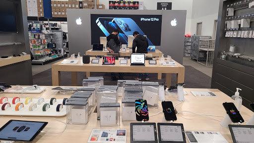 Electronics Store «Best Buy», reviews and photos, 2650 E Beltline Ave SE, Grand Rapids, MI 49546, USA