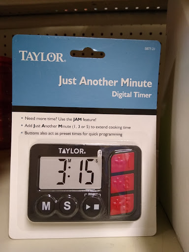 Grocery Store «Grocery Outlet Bargain Market», reviews and photos, 426 W Harder Rd, Hayward, CA 94544, USA