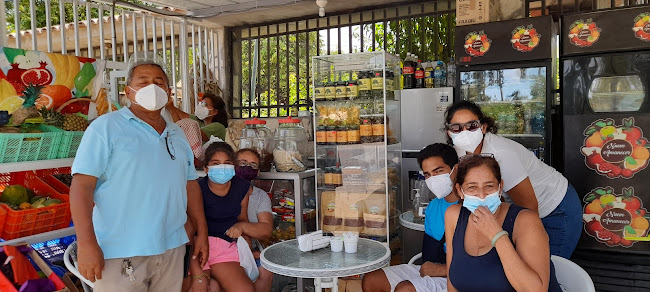 Opinii despre Nuevo Amanecer Delifrut în Sullana - Centro comercial