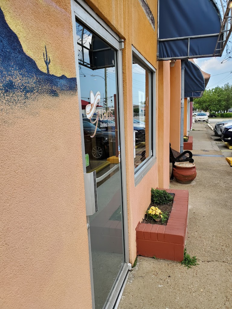 Guads @ Granby 23505