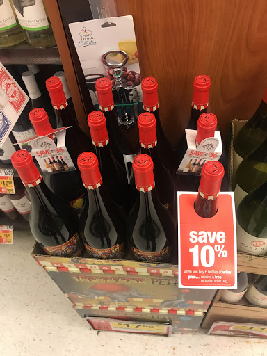 Grocery Store «Giant Food», reviews and photos, 3480 S Jefferson St, Falls Church, VA 22041, USA