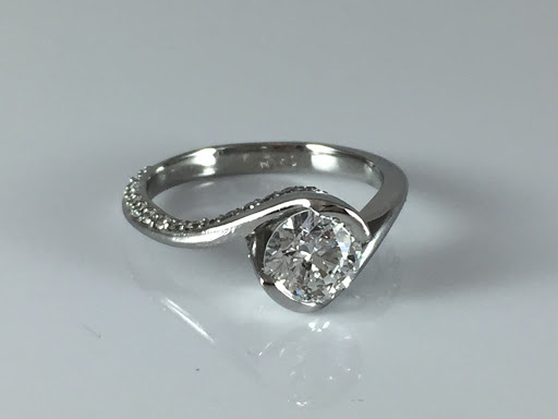 Jewelry Store «Your Favorite Jeweler», reviews and photos, 111 S Magnolia Dr #1, Tallahassee, FL 32301, USA