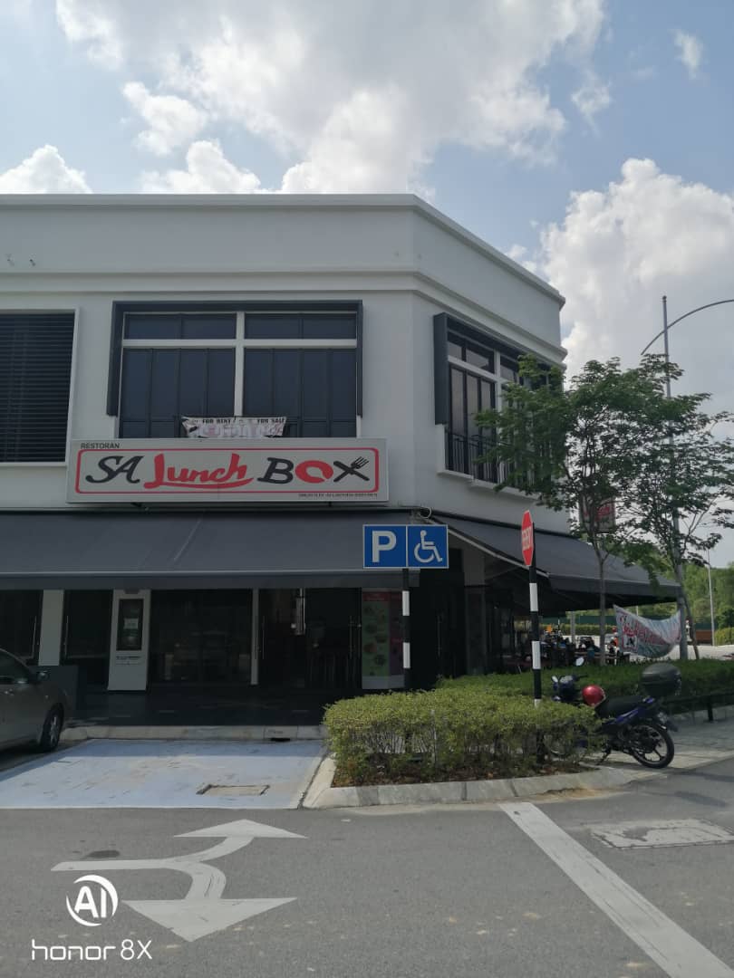 Restoran SA Lunch Box Eco Majestic di bandar Semenyih