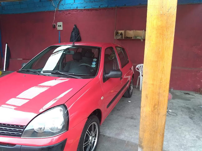 Car Whash Detailing Center - Quito