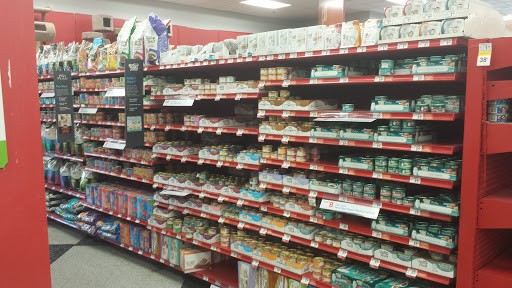 Pet Supply Store «Petco Animal Supplies», reviews and photos, 975 NW Gilman Blvd E, Issaquah, WA 98027, USA