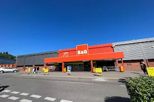 B&Q Stoke-on-Trent - Etruria image