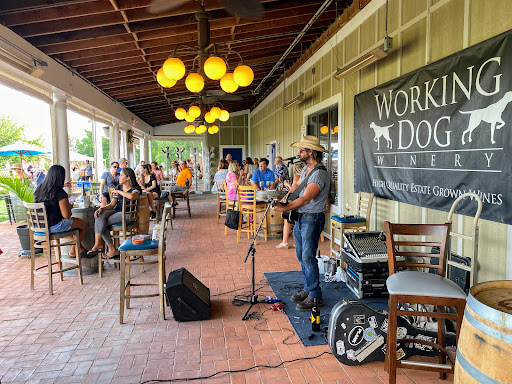 Winery «Working Dog Winery», reviews and photos, 610 Windsor Perrineville Rd, Robbinsville, NJ 08691, USA