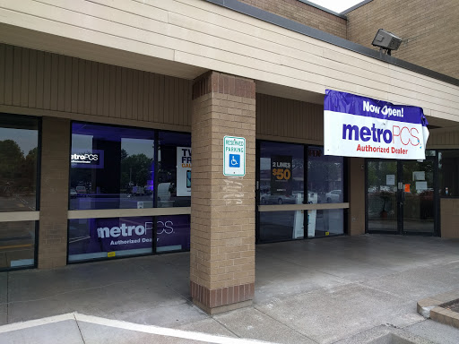 Cell Phone Store «MetroPCS Authorized Dealer», reviews and photos, 16180 SE 82nd Dr, Clackamas, OR 97015, USA