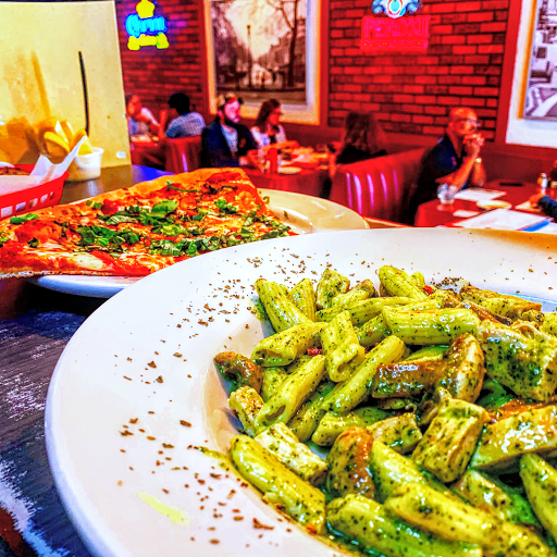Reno's Pizzeria