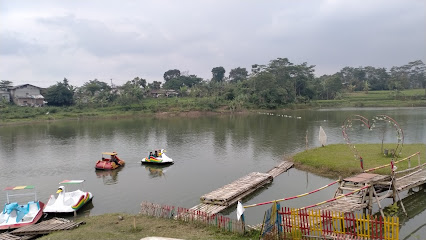 Taman Wisata Air Cicangkanghilir Bandung Barat