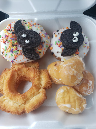 Donut Shop «AM Donut & Yogurt», reviews and photos, 305 Huntington Dr, Monrovia, CA 91016, USA