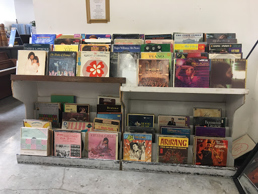 Thrift Store «Society of St. Vincent de Paul Long Beach Thrift Store», reviews and photos