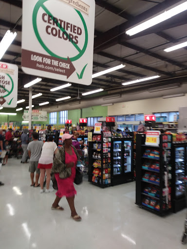 Grocery Store «H-E-B Grocery», reviews and photos, 3401 Gulfway Dr, Port Arthur, TX 77642, USA