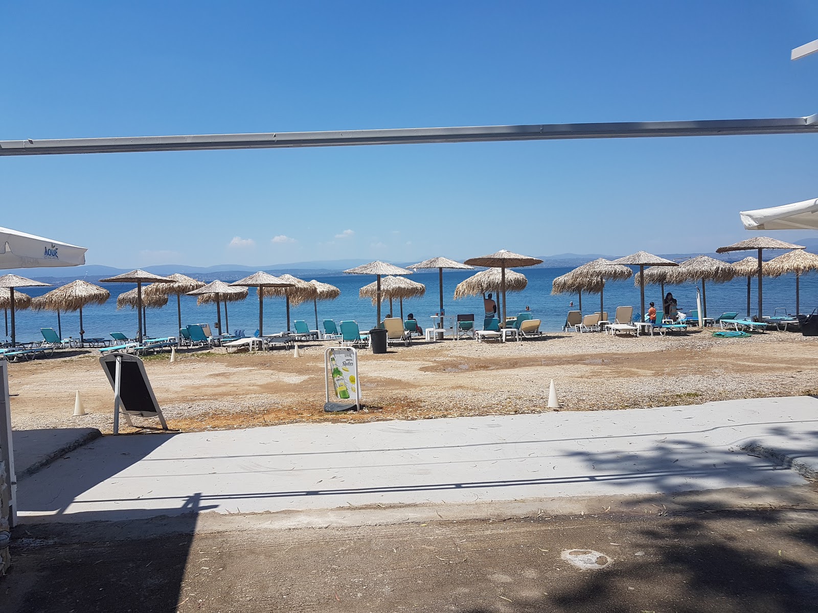 Φωτογραφία του Agios Andreas beach παροχές περιοχής