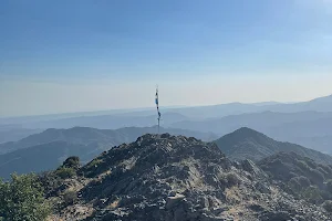 Papoutsa mountain peak image