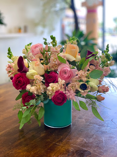 Florist «Blossom Street Florist», reviews and photos, 7101 W Commercial Blvd #4h, Tamarac, FL 33319, USA