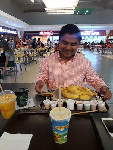 Comentarios y opiniones de Patio de comidas Rio Centro Norte