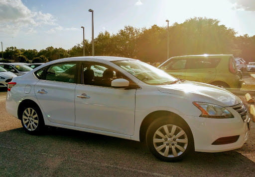 Used Car Dealer «Hertz Car Sales Tampa», reviews and photos, 11608 N Florida Ave, Tampa, FL 33612, USA