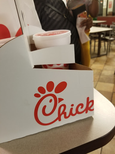 Fast Food Restaurant «Chick-fil-A», reviews and photos, 4675 Perkiomen Ave, Reading, PA 19606, USA
