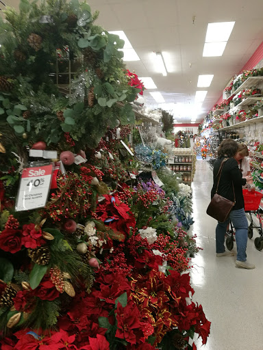 Craft Store «Michaels», reviews and photos, 100 Woodside Rd, Redwood City, CA 94061, USA