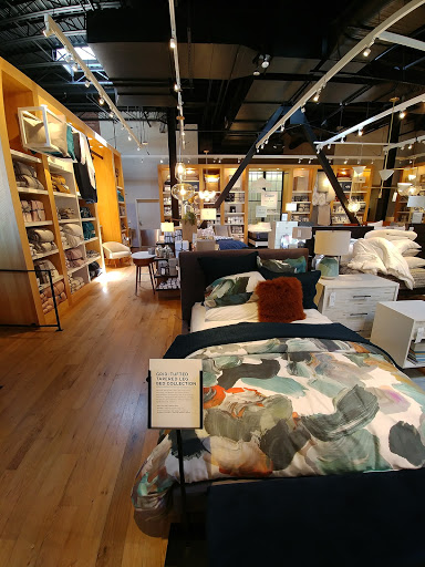 Furniture Store «west elm», reviews and photos, 5602 Bay St, Emeryville, CA 94608, USA