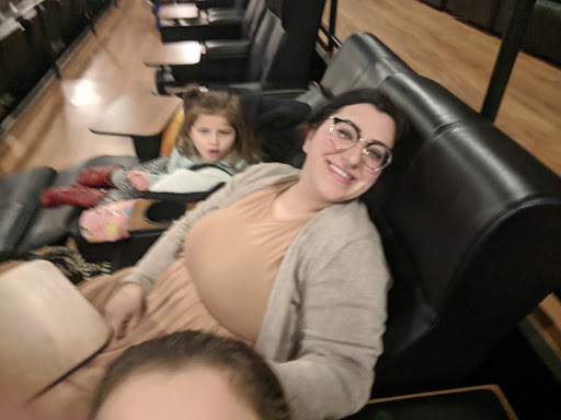 Movie Theater «Regal Cinemas Ronkonkoma 9», reviews and photos, 565 Portion Rd, Ronkonkoma, NY 11779, USA