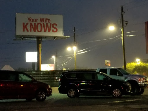 Fort Walton Beach Auto Brokers, Inc, 604 Beal Pkwy NW, Fort Walton Beach, FL 32548, USA, 