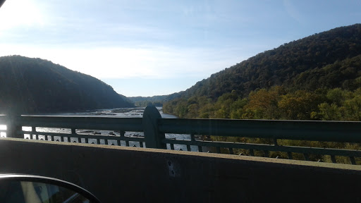 Raft Trip Outfitter «River & Trail Outfitters», reviews and photos, 604 Valley Rd, Knoxville, MD 21758, USA