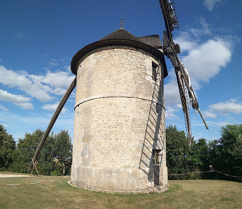 Moulin de Frouville Pensier à Villemaury