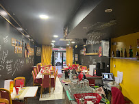 Atmosphère du Restaurant érythréen Restaurant Asmara -ቤት መግቢ ኣስመራ - Spécialités Érythréennes et Éthiopiennes à Lyon - n°1