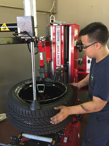 Auto Repair Shop «C&H Automotive and Towing», reviews and photos, 185 Main St, New Canaan, CT 06840, USA