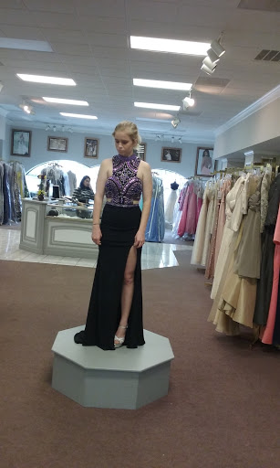 Bridal Shop «Golden Needle Bridal», reviews and photos, 426 SW Commerce Dr #110, Lake City, FL 32025, USA