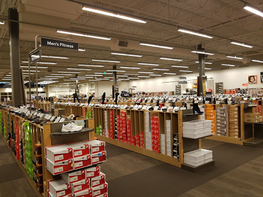 Shoe Store «DSW Designer Shoe Warehouse», reviews and photos, 8055 W Bowles Ave, Littleton, CO 80123, USA