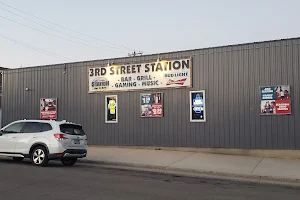 3rd St Station image